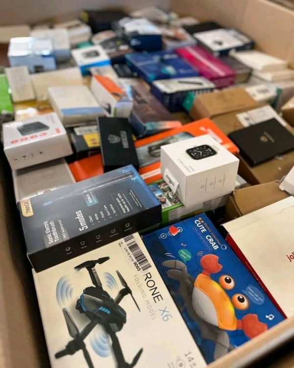 Amazon Multimedia Electronics pallet