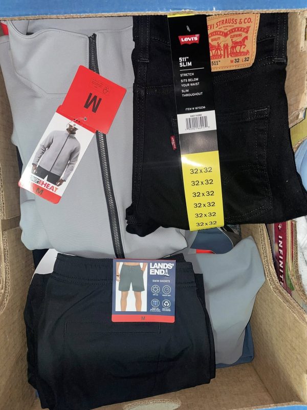 's clothing pallet liquidation sales 1