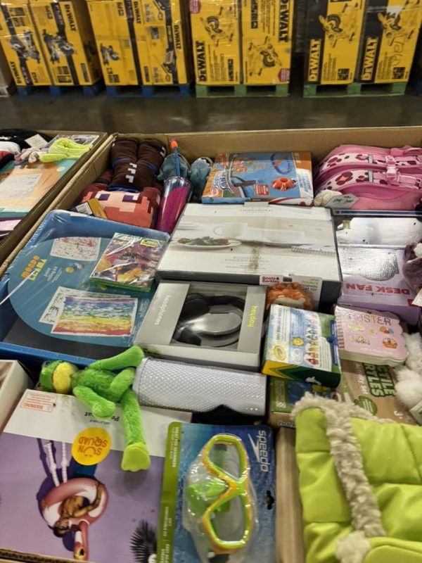 High Piece Count liquidation Pallet