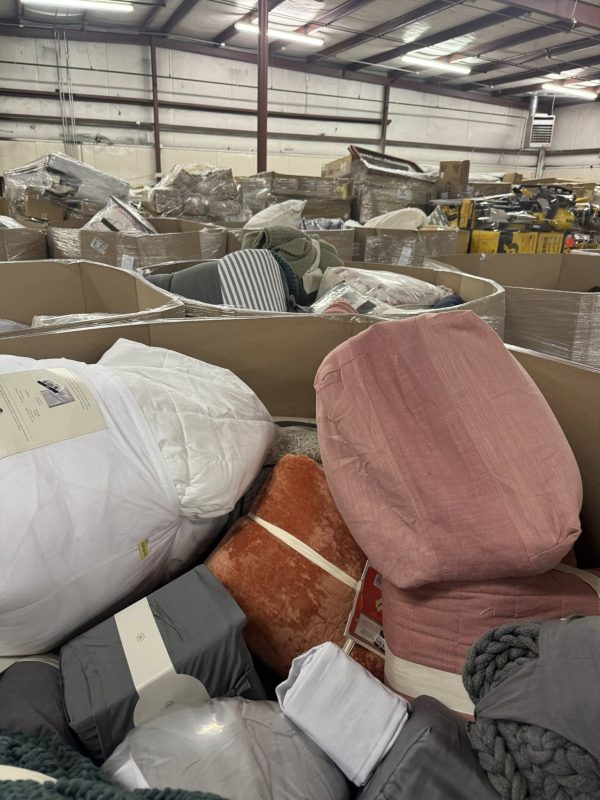 Target bedding pallet liquidation